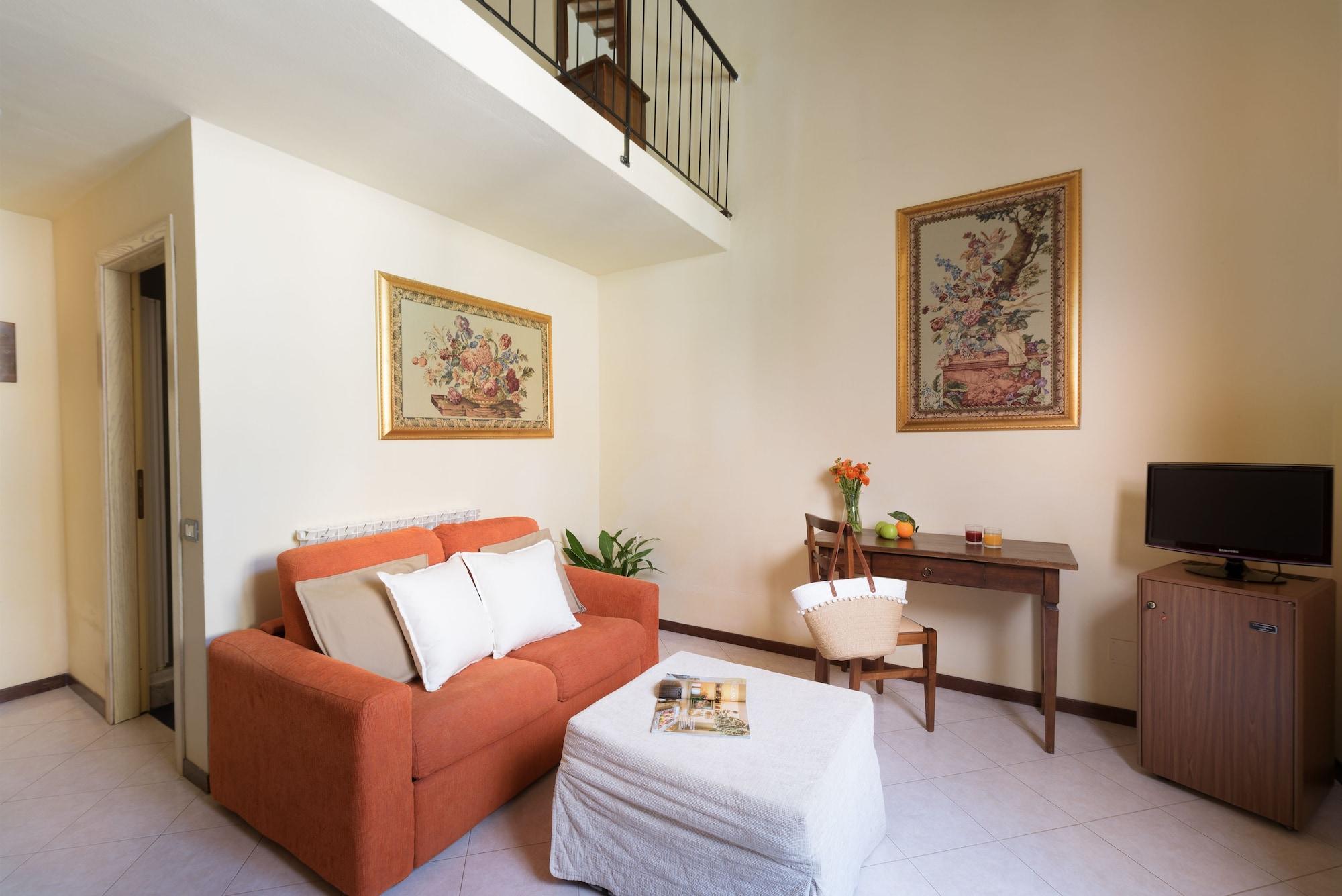 Hotel Dei Capitani Montalcino Esterno foto
